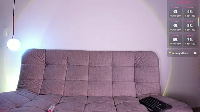 phoenix lane01 online show from 10/23/25, 08:51