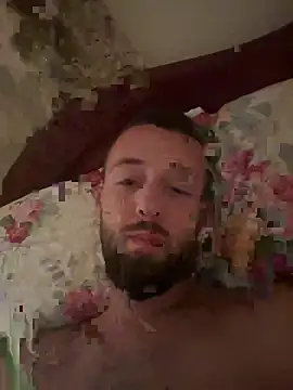 Snapshot of amnnnnnnnnnnn chatting on 09/17/25, 04:30 amnnnnnnnnnnn online show from 09/17/25, 04:30