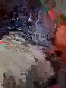 Snapshot of amnnnnnnnnnnn chatting on 11/27/25, 12:51 amnnnnnnnnnnn online show from 11/27/25, 12:51