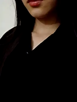 Snapshot of Desi_sara chatting on 03/08/26, 05:33 Desi sara online show from 03/08/26, 05:33