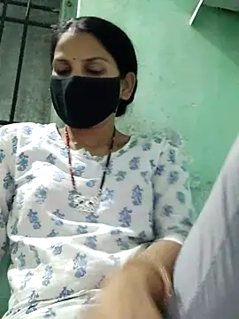 poojam93 online show from 09/11/25, 01:44