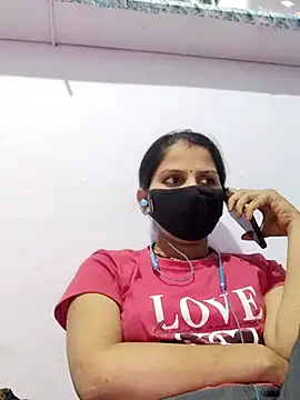 poojam93 online show from 11/06/25, 03:24