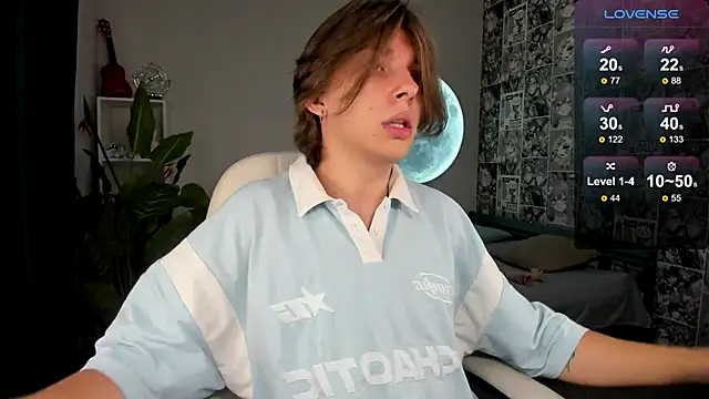 Snapshot of Robby_Manson chatting on 09/08/25, 09:03 Robby Manson online show from 09/08/25, 09:03