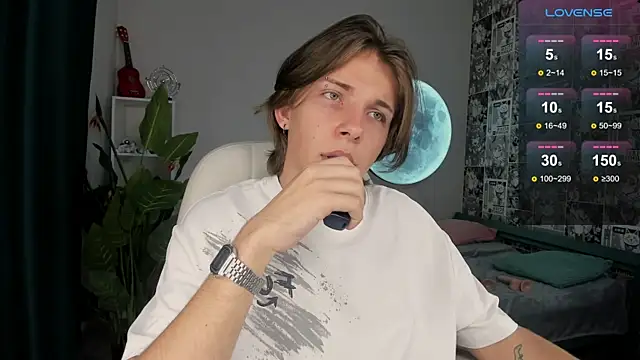 Snapshot of Robby_Manson chatting on 09/11/25, 09:04 Robby Manson online show from 09/11/25, 09:04