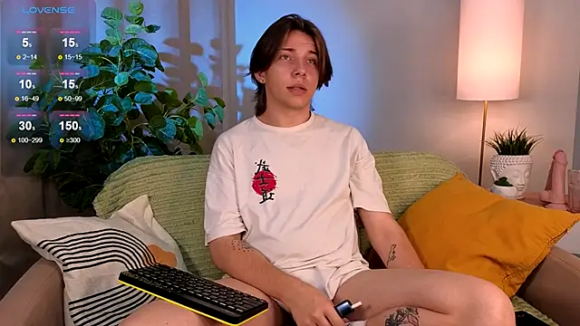 Snapshot of Robby_Manson chatting on 09/22/25, 09:28 Robby Manson online show from 09/22/25, 09:28