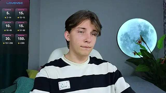 Snapshot of Robby_Manson chatting on 10/02/25, 01:18 Robby Manson online show from 10/02/25, 01:18