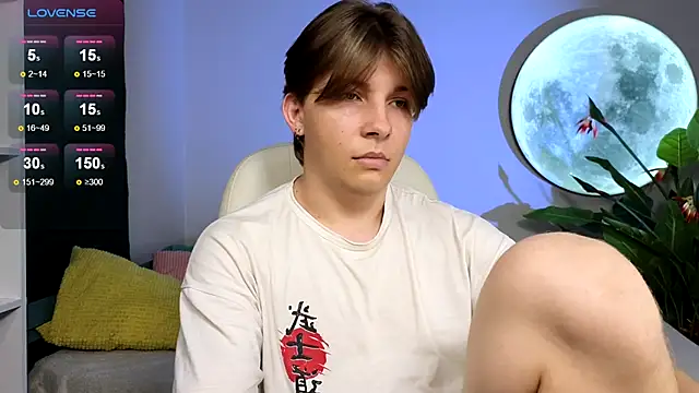 Snapshot of Robby_Manson chatting on 10/06/25, 02:47 Robby Manson online show from 10/06/25, 02:47