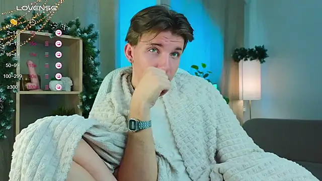 Snapshot of Robby_Manson chatting on 12/05/25, 05:49 Robby Manson online show from 12/05/25, 05:49