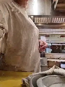 sarahkat86 online show from 09/21/25, 08:54