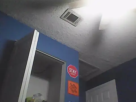 sarahkat86 online show from 10/15/25, 05:02