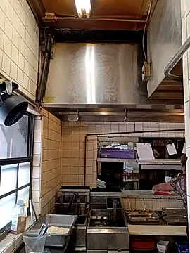 sarahkat86 online show from 10/27/25, 03:38