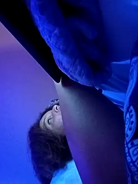 sarahkat86 online show from 02/13/26, 02:29