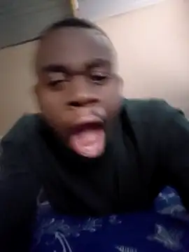 Snapshot of celazimnike062127 chatting on 04/25/26, 08:17 celazimnike062127 online show from 04/25/26, 08:17