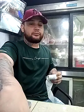 Snapshot of Catire10_ chatting on 09/15/25, 01:11 Catire10 online show from 09/15/25, 01:11