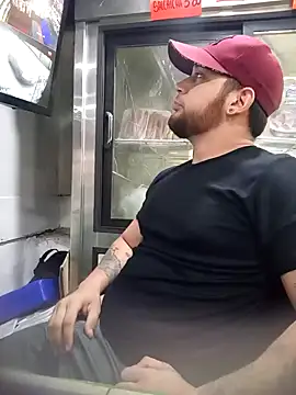 Snapshot of Catire10_ chatting on 10/08/25, 01:31 Catire10 online show from 10/08/25, 01:31