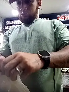 Snapshot of Catire10_ chatting on 10/14/25, 01:34 Catire10 online show from 10/14/25, 01:34