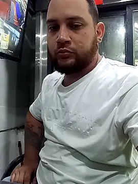 Snapshot of Catire10_ chatting on 10/30/25, 11:27 Catire10 online show from 10/30/25, 11:27