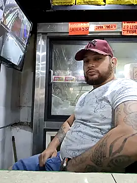 Snapshot of Catire10_ chatting on 11/05/25, 01:33 Catire10 online show from 11/05/25, 01:33