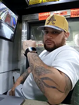 Snapshot of Catire10_ chatting on 11/06/25, 01:45 Catire10 online show from 11/06/25, 01:45