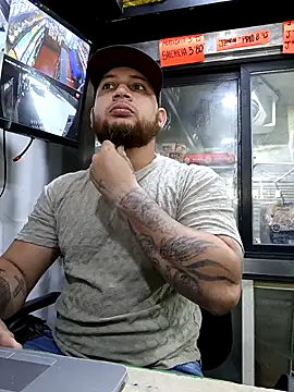 Snapshot of Catire10_ chatting on 11/12/25, 01:33 Catire10 online show from 11/12/25, 01:33