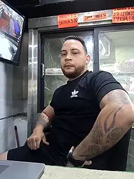 Snapshot of Catire10_ chatting on 11/17/25, 02:45 Catire10 online show from 11/17/25, 02:45