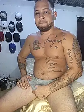 Snapshot of Catire10_ chatting on 04/15/26, 09:05 Catire10 online show from 04/15/26, 09:05