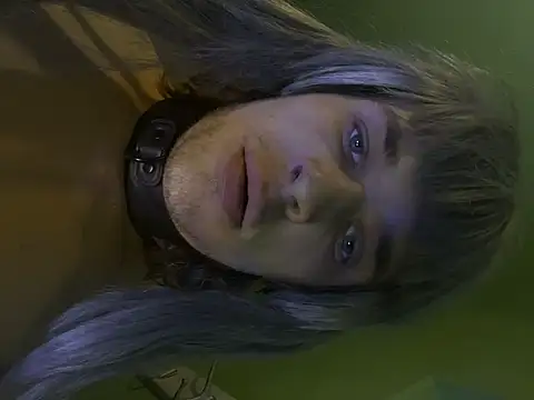 emilydee666 online show from 03/29/26, 03:28