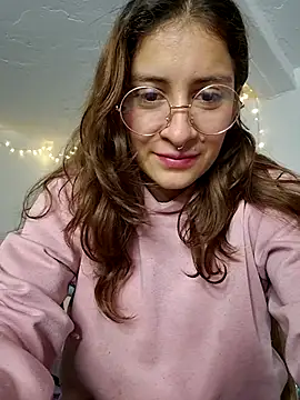 Snapshot of aytanna_torrez chatting on 12/03/25, 12:36 aytanna torrez online show from 12/03/25, 12:36