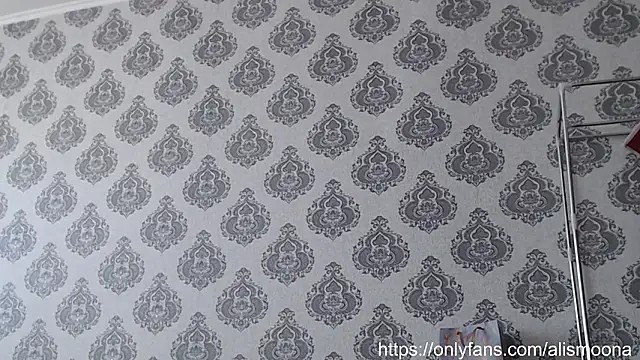 Snapshot of Alismoona chatting on 03/14/26, 08:20 Alismoona online show from 03/14/26, 08:20