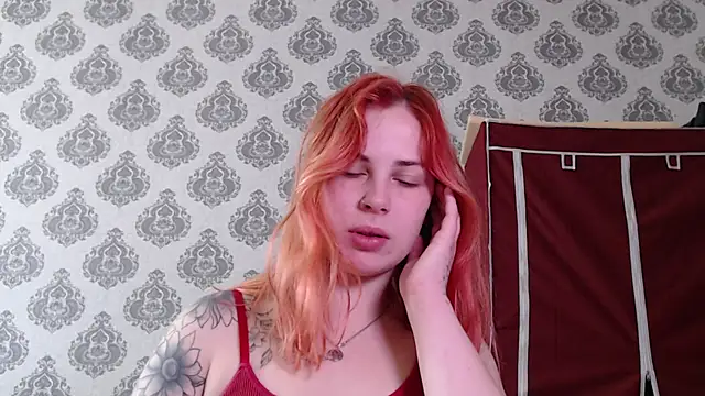 Snapshot of Alismoona chatting on 04/07/26, 08:15 Alismoona online show from 04/07/26, 08:15