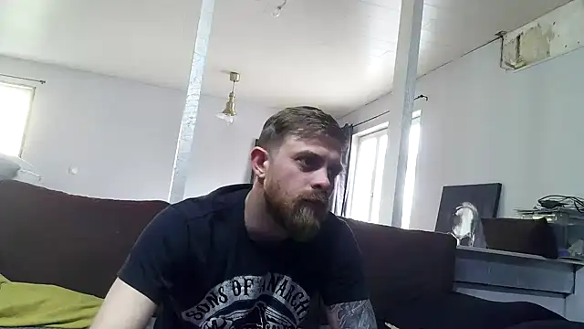 Snapshot of Bikerhot883hd chatting on 04/12/26, 04:12 Bikerhot883hd online show from 04/12/26, 04:12