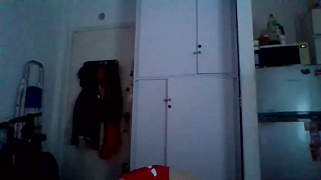 Snapshot of luca23millo90 chatting on 04/01/26, 03:53 luca23millo90 online show from 04/01/26, 03:53