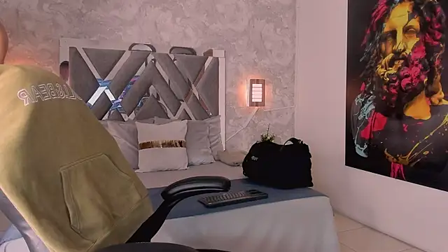 Snapshot of niklas_braun chatting on 09/15/25, 08:20 niklas braun online show from 09/15/25, 08:20