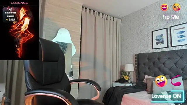 sweet  vanessa1 online show from 10/10/25, 04:11