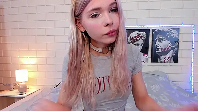 Blondy Fina online show from 09/14/25, 04:55