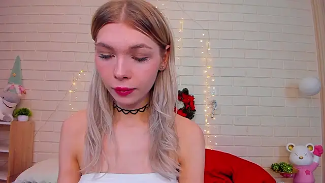 Snapshot of Blondy_Fina chatting on 02/03/26, 06:22 Blondy Fina online show from 02/03/26, 06:22