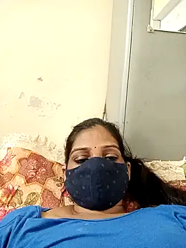 Snapshot of soni_yhakur chatting on 09/13/25, 06:08 soni yhakur online show from 09/13/25, 06:08