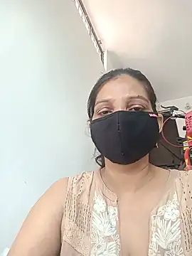 Snapshot of soni_yhakur chatting on 05/19/26, 01:56 soni yhakur online show from 05/19/26, 01:56