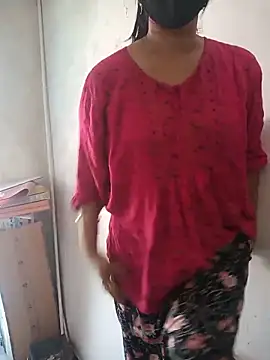 Snapshot of soni_yhakur chatting on 05/20/26, 09:15 soni yhakur online show from 05/20/26, 09:15