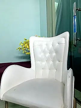 Spa-LinhLinh online show from 09/18/25, 07:21