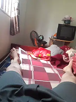 Brongiep online show from 11/13/25, 05:28