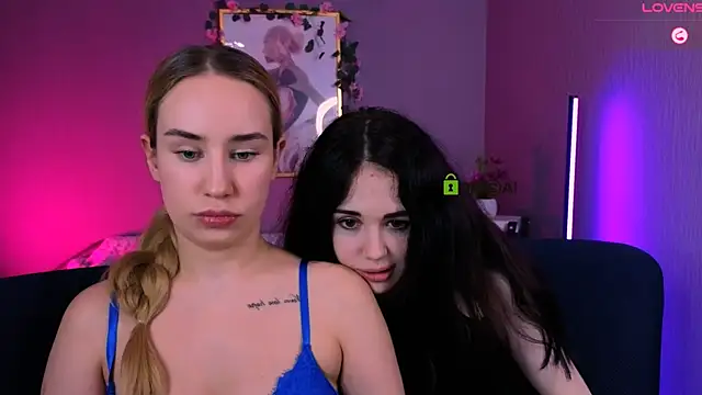 Snapshot of riley_sanders chatting on 11/29/25, 11:30 riley sanders online show from 11/29/25, 11:30