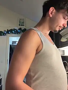 Gipsyboysteve online show from 12/15/25, 04:22