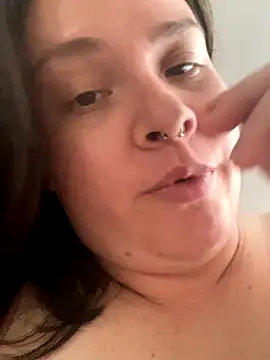 Snapshot of Kendra_Mystika chatting on 09/13/25, 06:40 Kendra Mystika online show from 09/13/25, 06:40