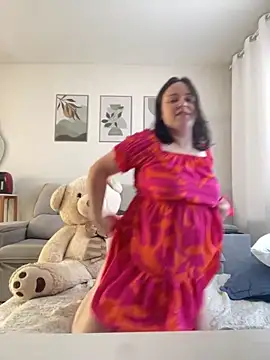 Snapshot of Kendra_Mystika chatting on 09/24/25, 04:32 Kendra Mystika online show from 09/24/25, 04:32