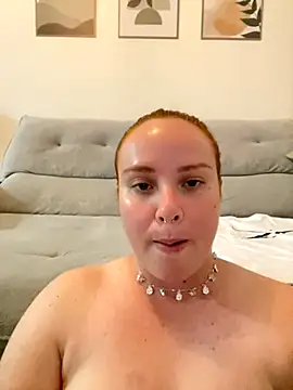 Snapshot of Kendra_Mystika chatting on 10/28/25, 11:07 Kendra Mystika online show from 10/28/25, 11:07