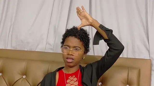 didoelizabeth online show from 10/18/25, 01:01