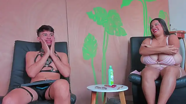 nathalia correa online show from 11/19/25, 01:44