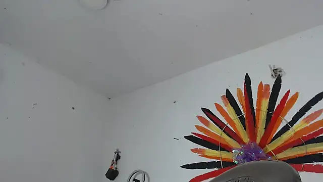 Snapshot of maggi_hotsson chatting on 04/21/26, 04:52 maggi hotsson online show from 04/21/26, 04:52