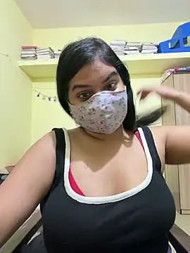 Snapshot of BigBreasted chatting on 02/11/26, 06:24 BigBreasted online show from 02/11/26, 06:24